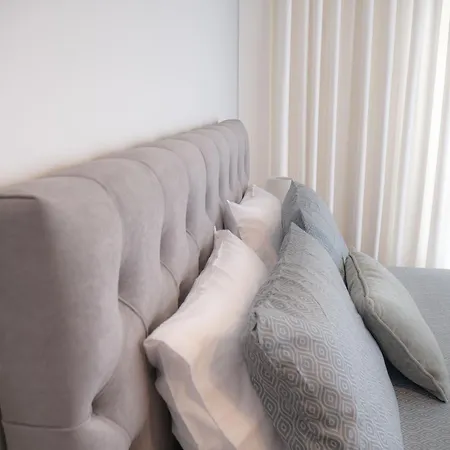 Family Flat 아파트 *